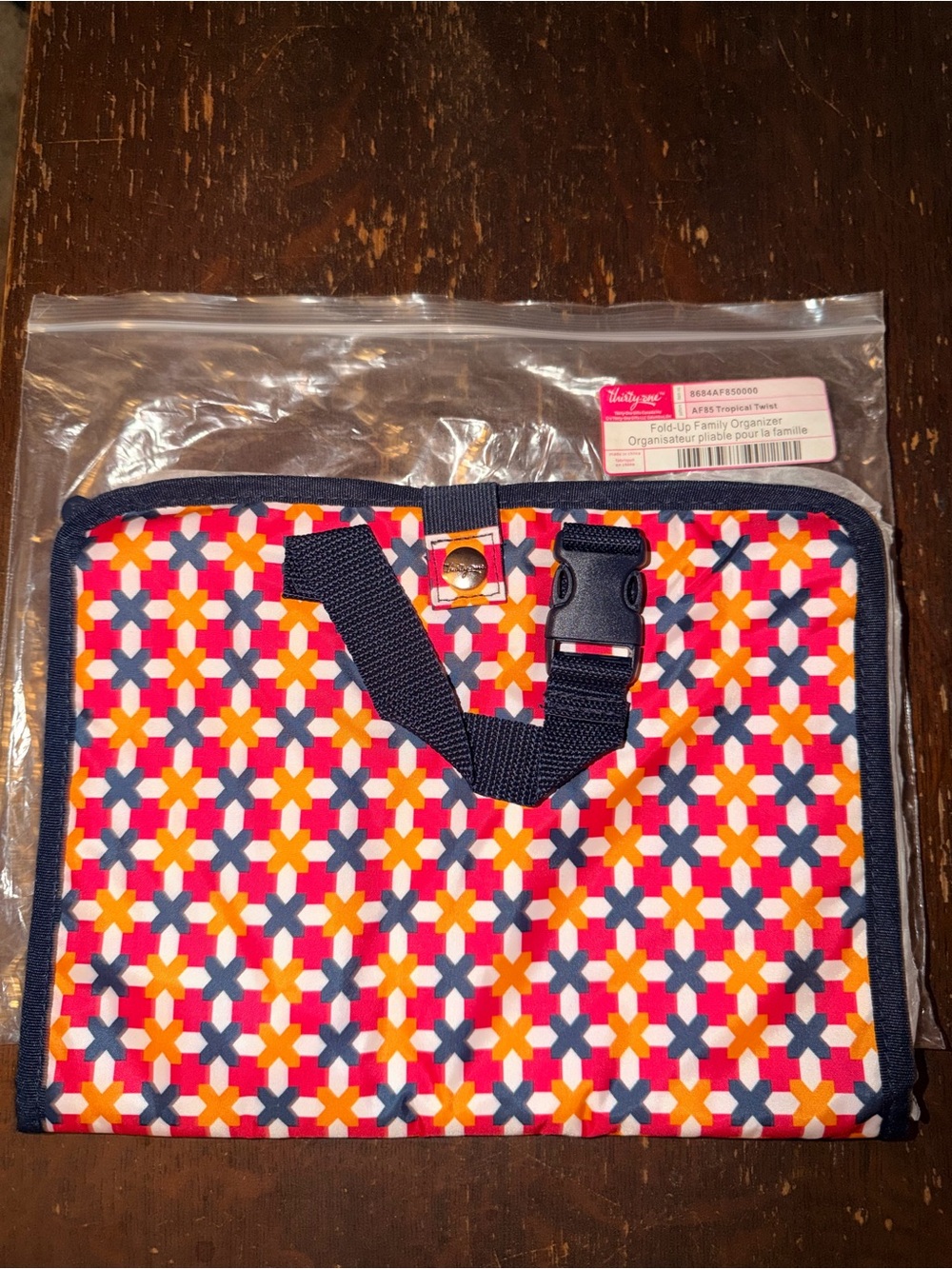 thirty-one Tropical Twist Fold-up Travel Organizer Case with Navy Trim